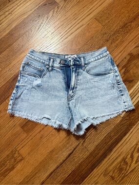 Lights Wash Denim Tilley’s Shorts